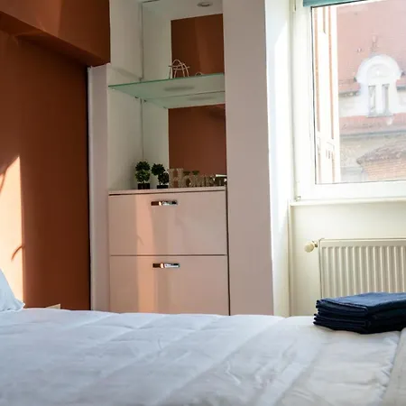 Cozy Studio Universitate Bucarest Esterno foto