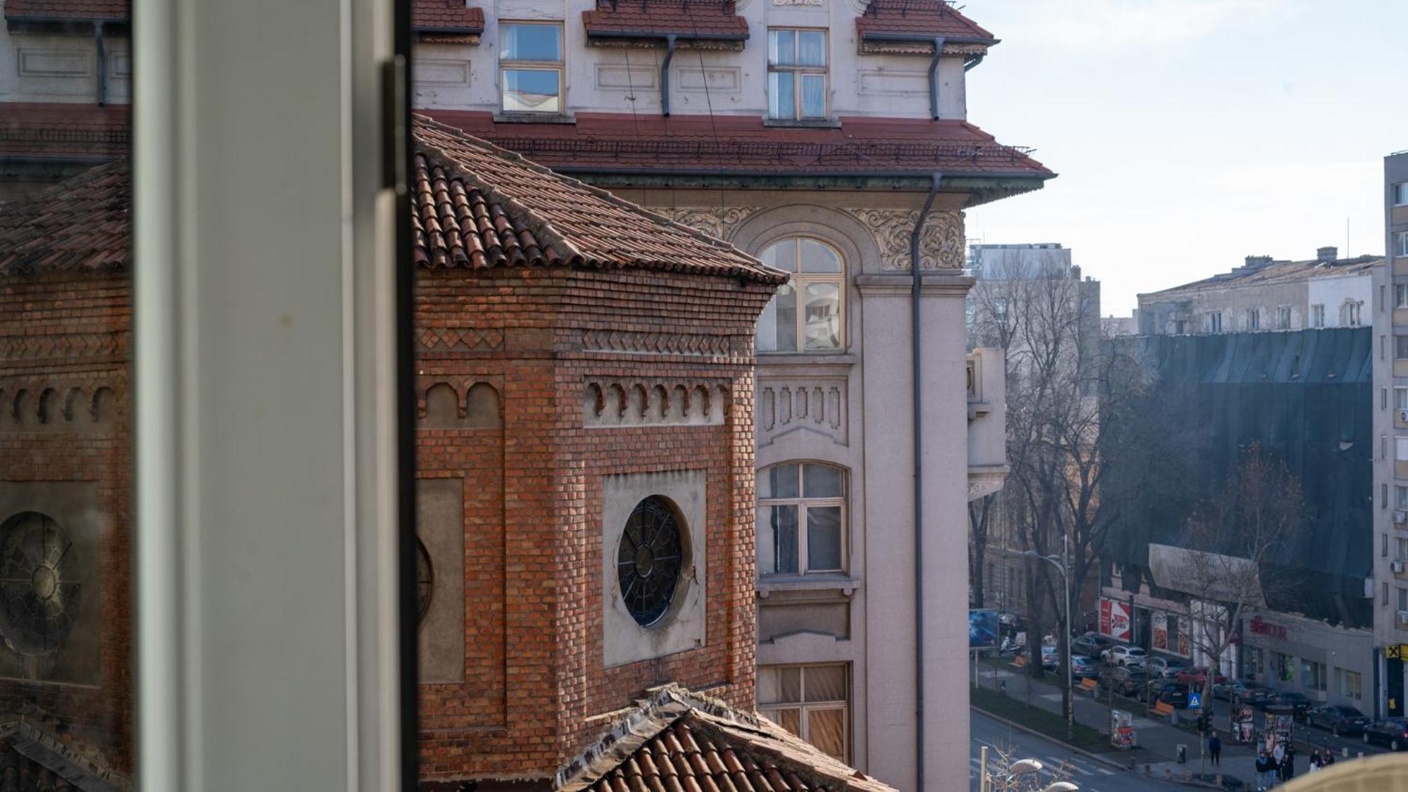 Cozy Universitate * Bucharest
